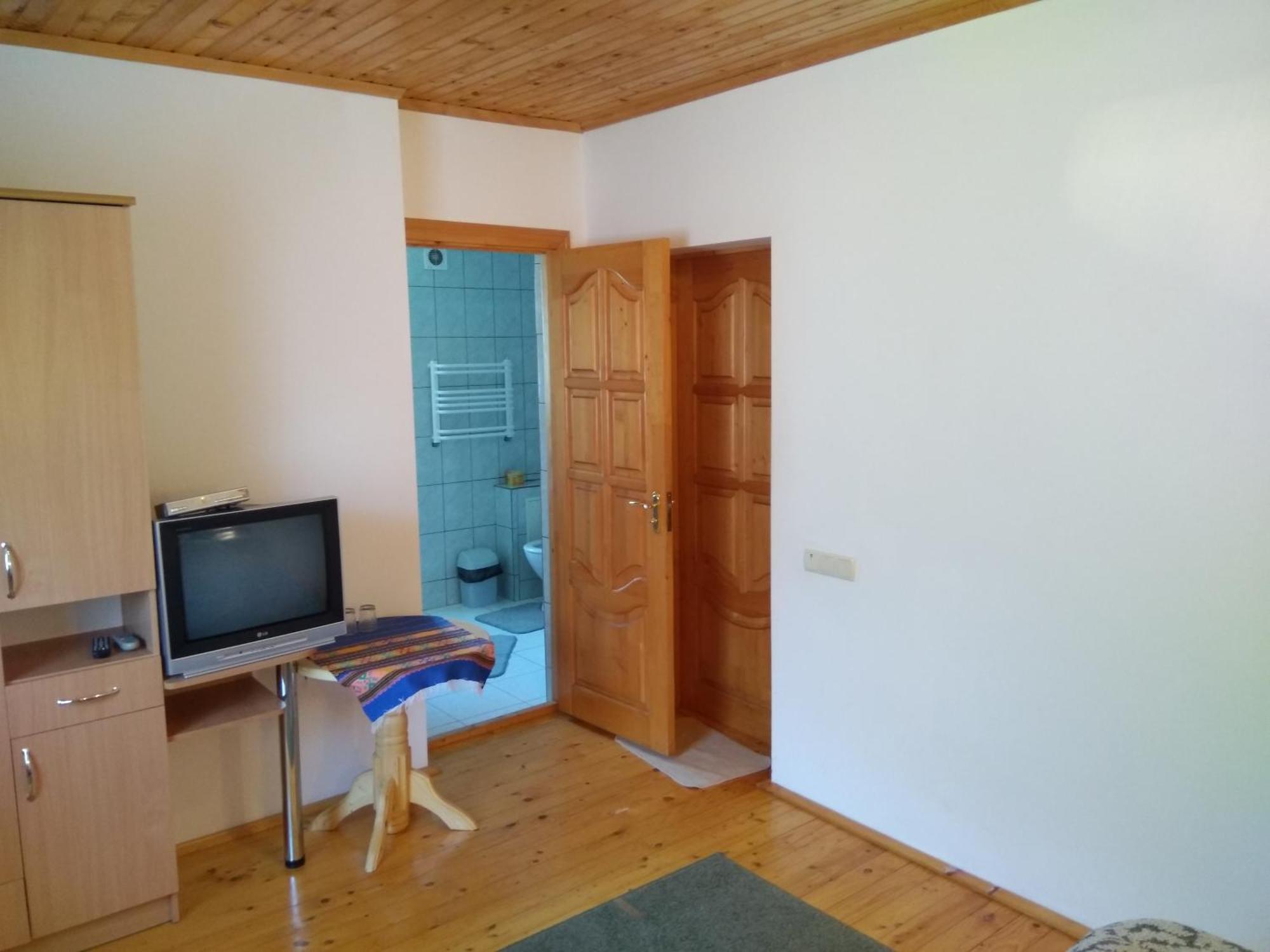 Oskolok Dovbusha Mini-Hotel Jaremtje Rum bild