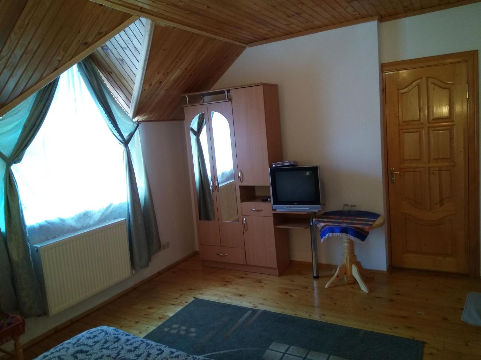 Oskolok Dovbusha Mini-Hotel Jaremtje Rum bild